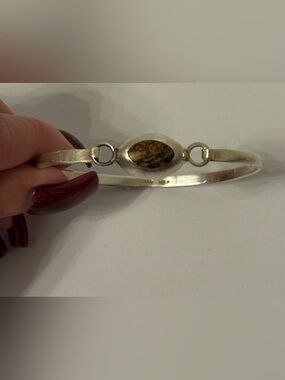 MEXICO BRACELET SKINNY STERLING SILVER BANGLE BROWN STONE FRONT CLOSE 925